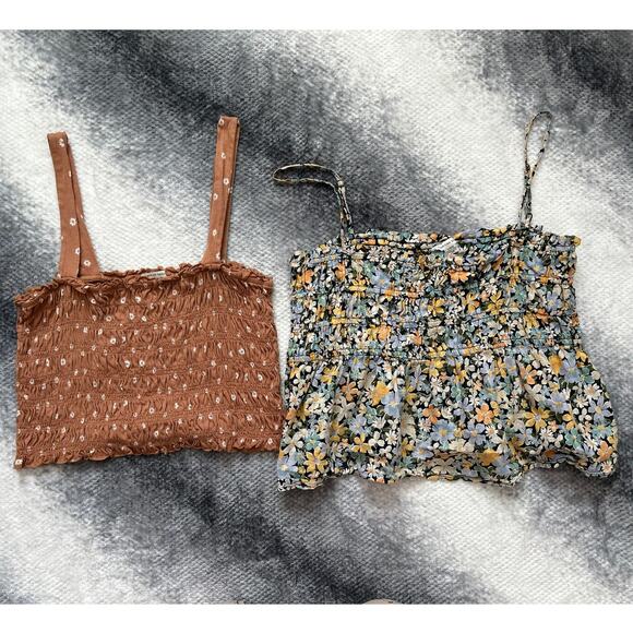 American Eagle Outfitters Tops - Bundle American Eagle Daisy Floral Cropped Smocked Tank Top Women Size Large